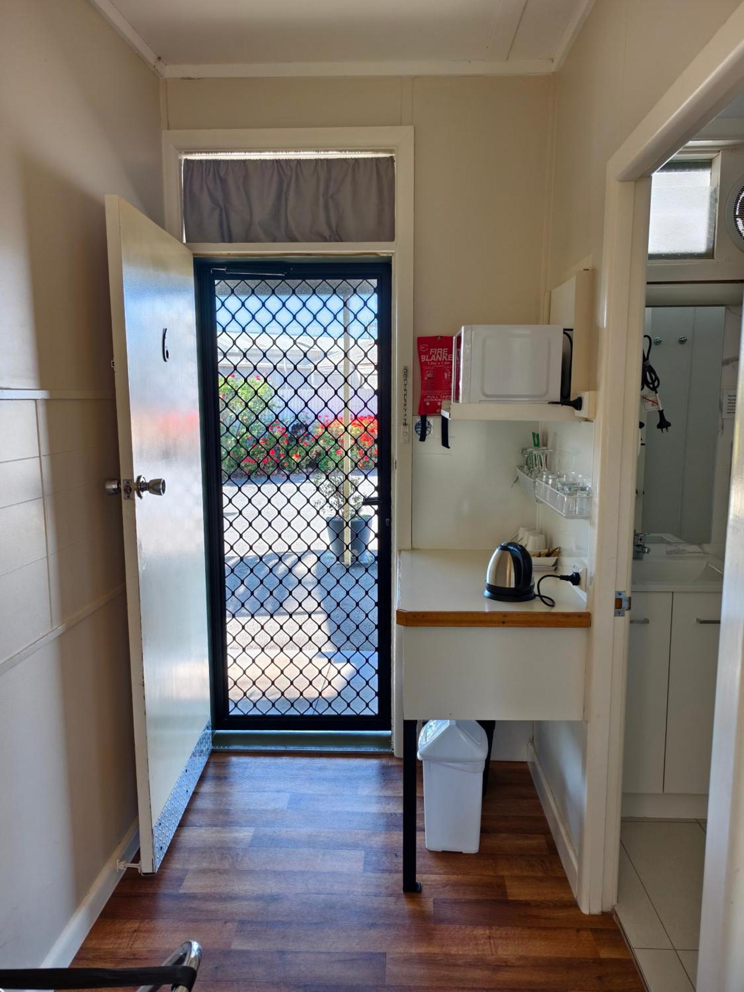 Donald Riverside Motel 외부 사진