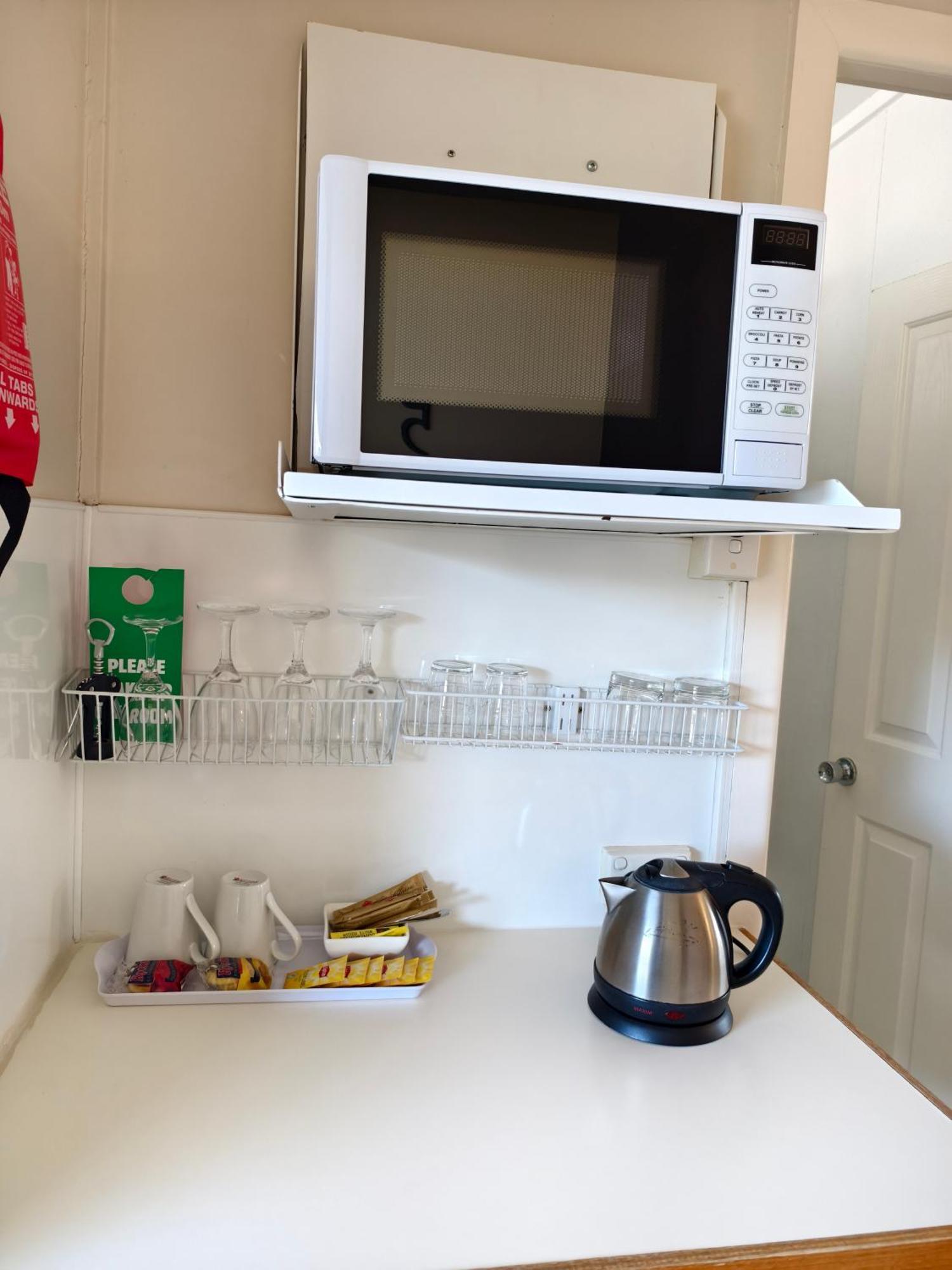 Donald Riverside Motel 외부 사진