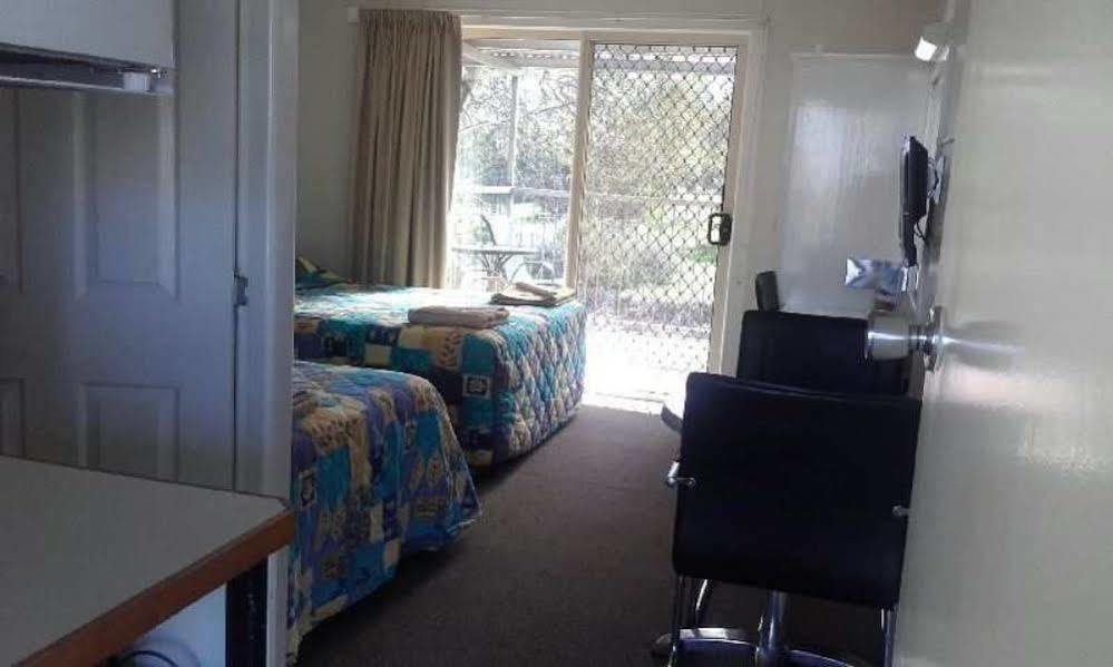 Donald Riverside Motel 외부 사진